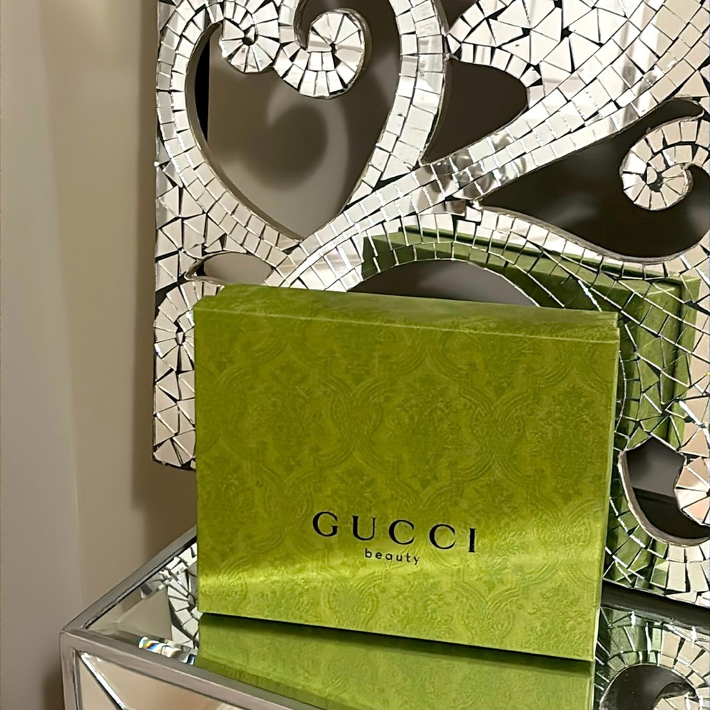 GUCCI BEAUTY BOX